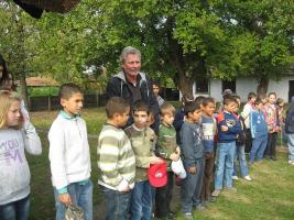 Koszorúzás a Szűcs Sándor Emlékháznál 2012