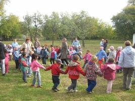 Koszorúzás a Szűcs Sándor Emlékháznál 2012