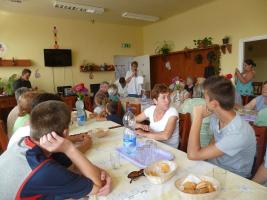 Irodalmi délelőtt a szoc. központban 2014