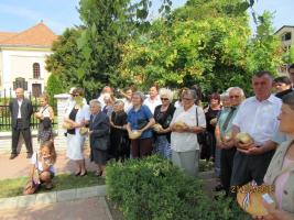 Bajomi Vitézek szobor avatás 2016